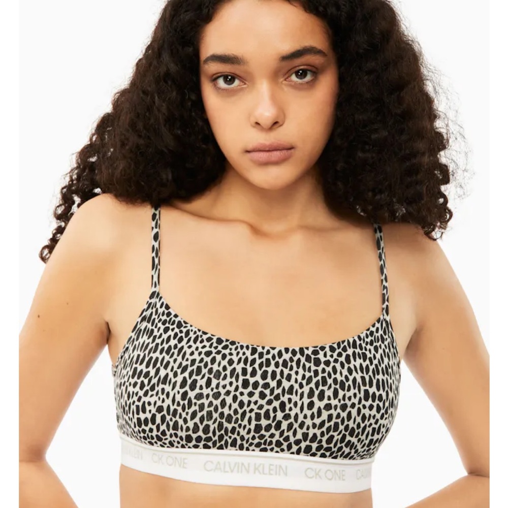NWT Calvin Klein Medium CK One Unlined Cotton Bralette Wire Free Bra Leopard